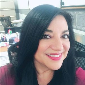 Meet your Posher, Kim